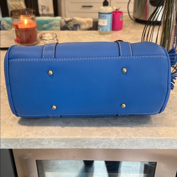 Dooney and Bourke Penrose satchel 30 with pocket - Picture 7 of 13